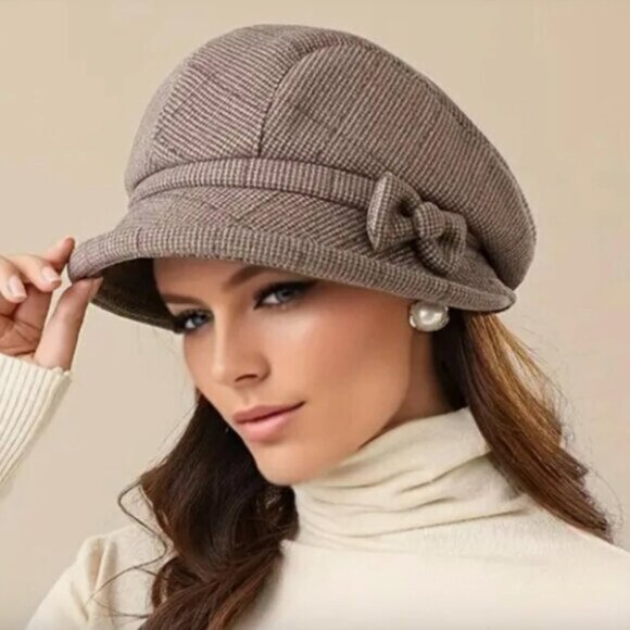 Plaid Beret Bucket Hat - Picture 3 of 5